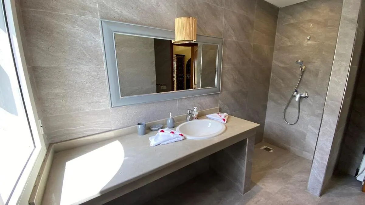Dar El Hana 4 Bedroom Villa 마라케시